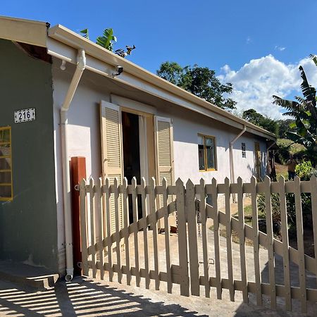 Casa Amarela , Perto Do Centro De Sto Antonio Do Pinhal Villa Santo Antônio do Pinhal Eksteriør bilde